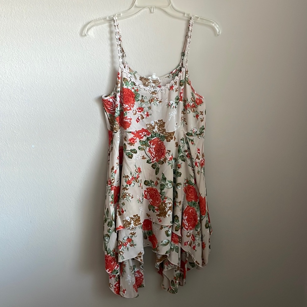 En Creme floral spaghetti strap mini dress